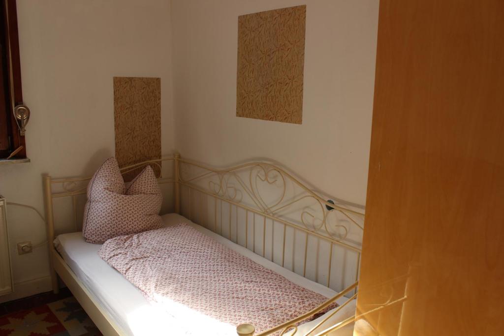 Haus Dornröschen room 6